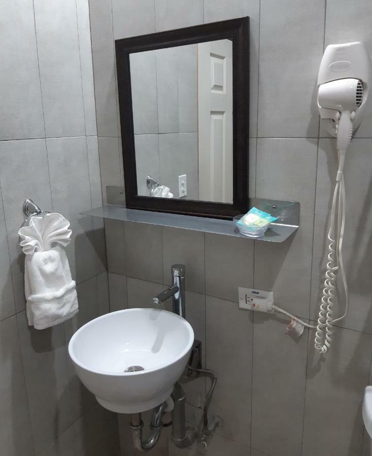 Maya Bella Downtown Hotel San Ignacio Kültér fotó