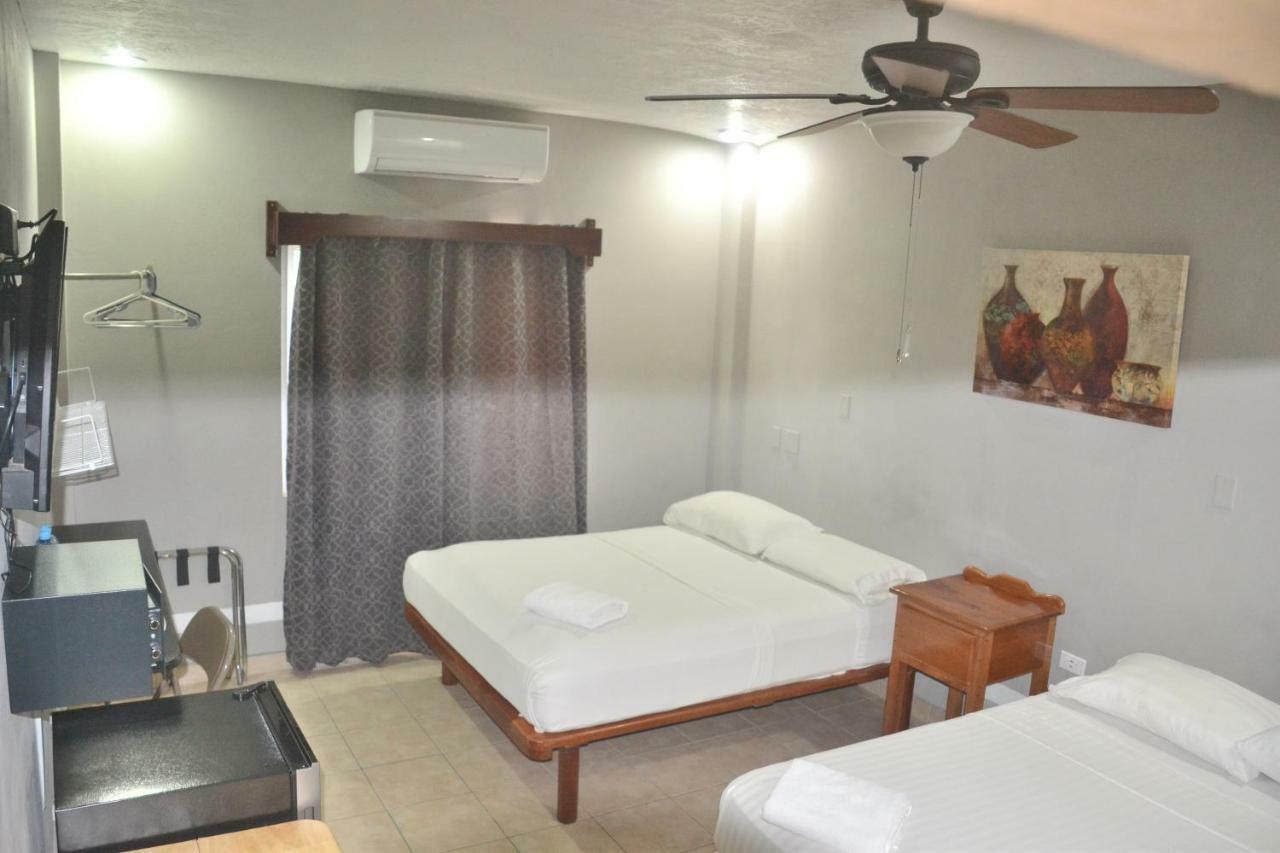 Maya Bella Downtown Hotel San Ignacio Kültér fotó